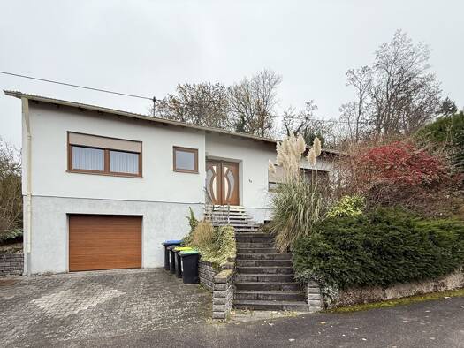 Einfamilienhaus zum Kauf provisionsfrei 215.000 € 5 Zimmer 122 m² 3.018 m² Grundstück Bous 66359