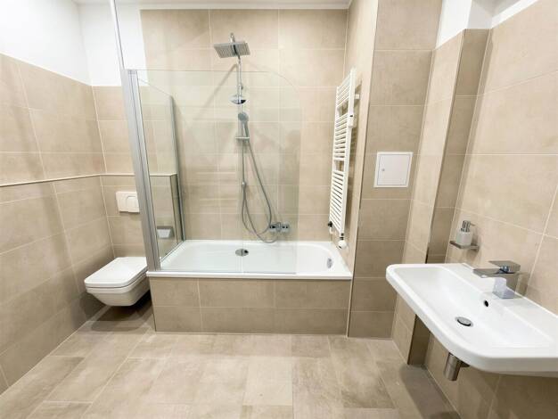Wohnung zur Miete 1.079 € 3 Zimmer 76 m² 2. Geschoss Rückertstraße 16 Pieschen-Nord/Trachenberge Dresden 01129