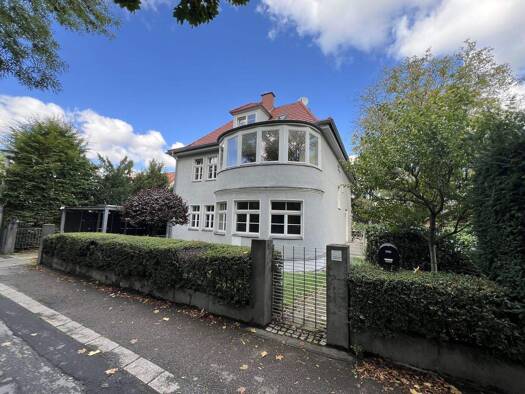 Villa zum Kauf 1.295.000 € 9 Zimmer 340 m² 770 m² Grundstück Südvorstadt-Ost Dresden 01069
