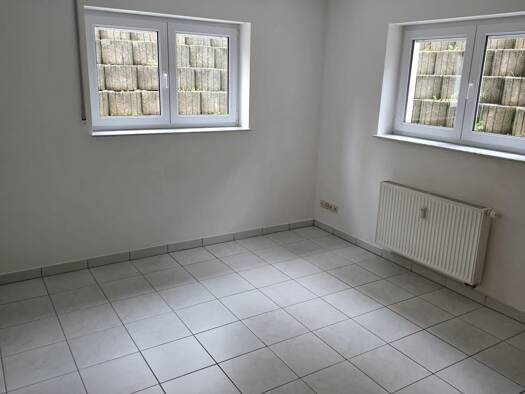 Wohnung zur Miete 685 € 2 Zimmer 56 m² frei ab sofort Quergartenweg 8 Klein-Auheim Hanau 63456