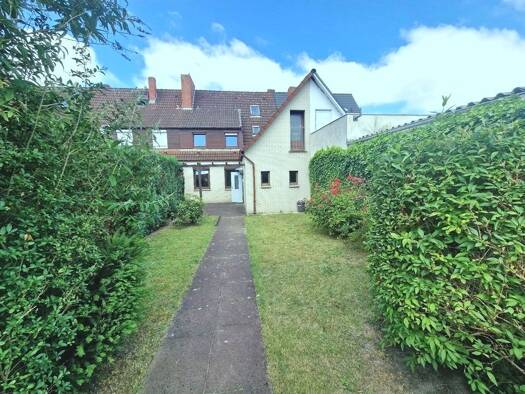 Haus zum Kauf 247.000 € 6 Zimmer 115 m² 204 m² Grundstück frei ab sofort Arbergen Ost 28307