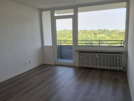 Wohnung zur Miete 1.050 € 3 Zimmer 77 m² Geschoss 10/12 Schillerstraße 11 Bischofsheim Maintal 63477