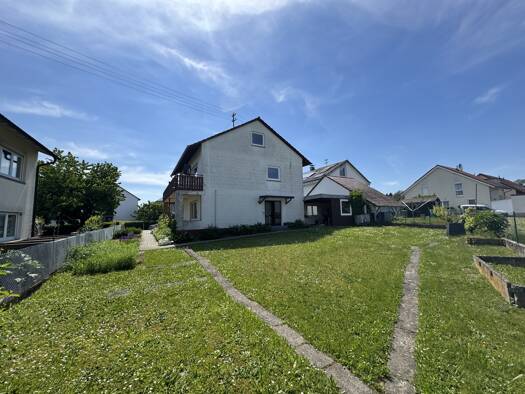 Haus zum Kauf 299.000 € 5 Zimmer 124 m² 776 m² Grundstück Oberderdingen Oberderdingen 75038