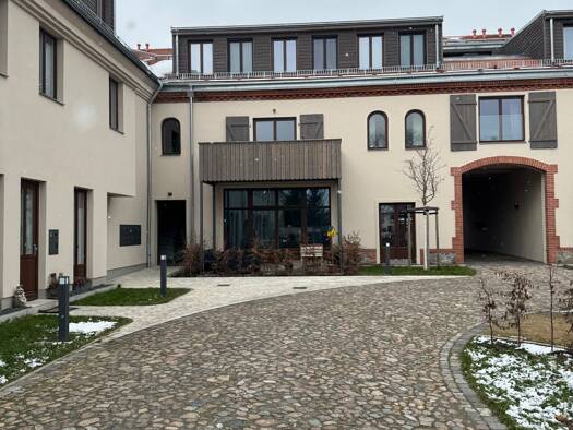 Terrassenwohnung zur Miete 1.470 € 4 Zimmer 114 m² Geschoss EG/2 frei ab 01.07.2026 Hinter der Kirche 2 Seehausen Leipzig 04356