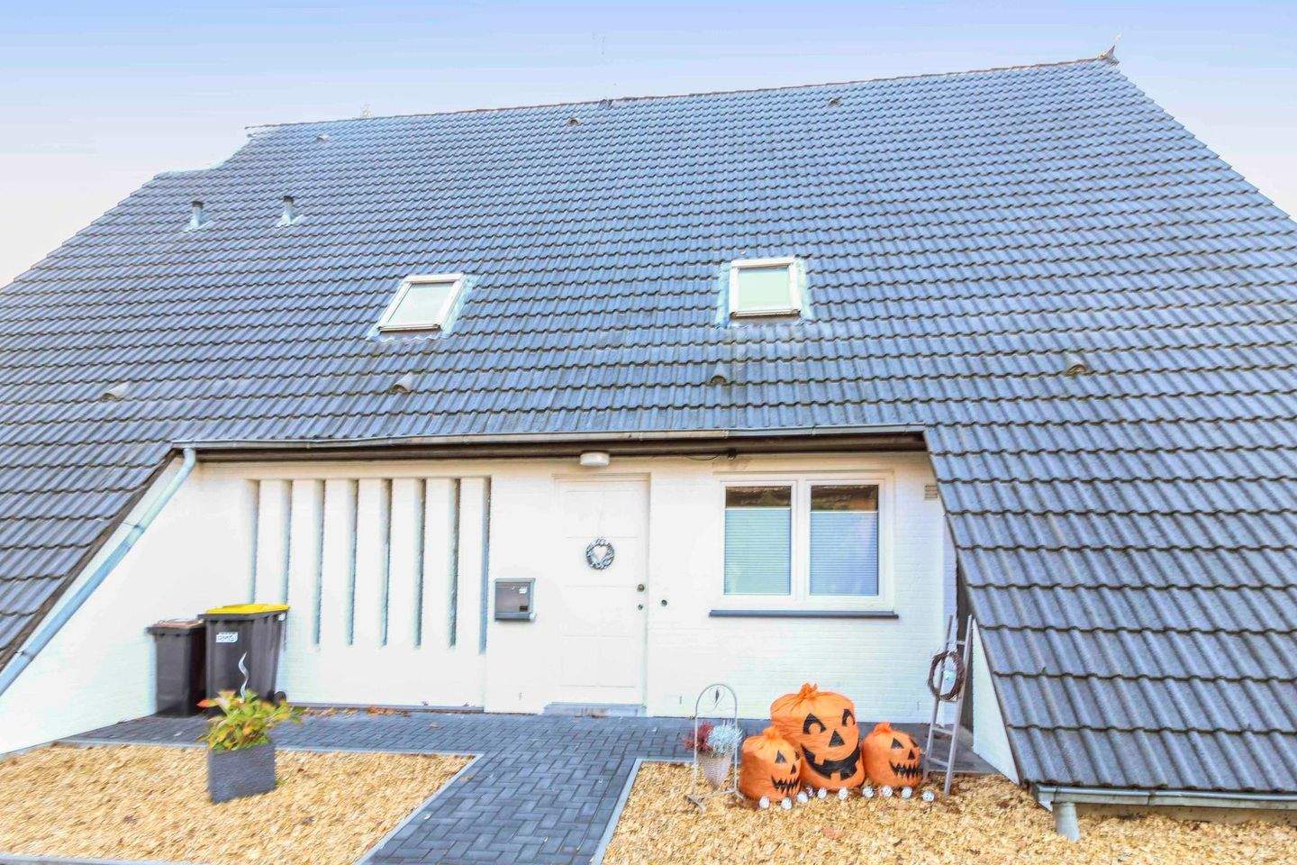 Immobilie in Suderburg - Architektenhaus im XXL Format ! Ideal für Familien in idyllischer, ländlicher und sicherer Lage... - Bild 0