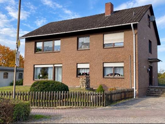 Mehrfamilienhaus zum Kauf 279.000 € 6 Zimmer 204 m² 780 m² Grundstück Bahnhofstraße 6 Hitzacker Hitzacker 29456