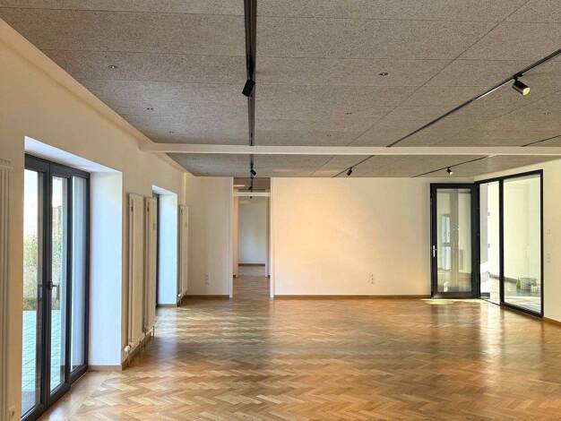 Bürogebäude zur Miete provisionsfrei 2.500 € 6 Zimmer 176 m² Bürofläche Memmingerberg 87766