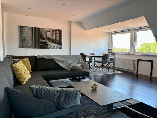 Wohnung zur Miete 970 € 2 Zimmer 81 m² Geschoss 2/2 frei ab sofort Walle Schwülper 38179