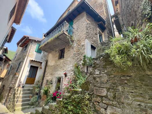 Wohnung zum Kauf 80.000 € 2 Zimmer 35 m² frei ab sofort Apricale 18035