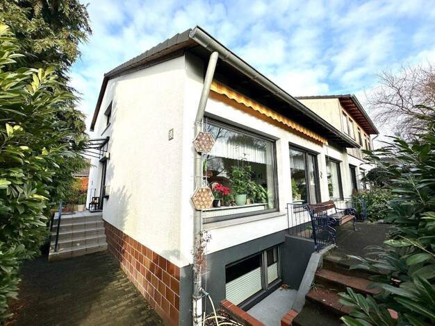 Doppelhaushälfte zum Kauf 439.000 € 4 Zimmer 108,1 m² 399 m² Grundstück Norf Neuss 41469