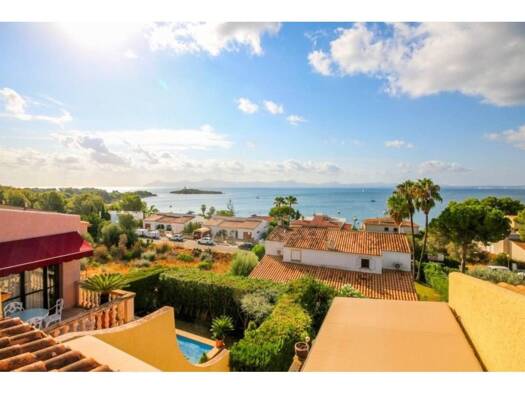 Chalet zum Kauf 1.591.000 € 5 Zimmer 268 m² 400 m² Grundstück Alcúdia 07400