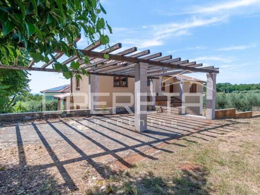 Haus zum Kauf 299.000 € 4 Zimmer 121 m² Kaštelir