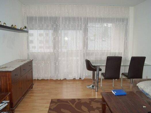 Wohnung zur Miete 510 € 2 Zimmer 61 m² 1. Geschoss frei ab 01.06.2026 Straubing 94315