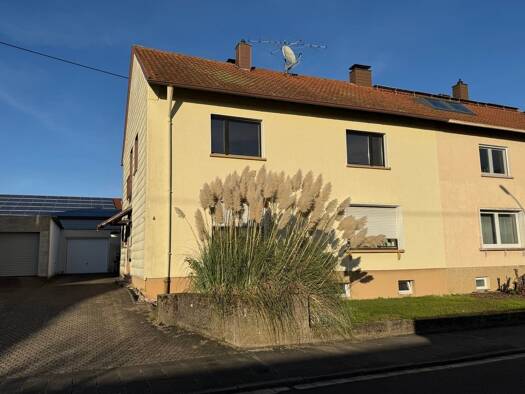 Mehrfamilienhaus zum Kauf 225.000 € 6 Zimmer 150 m² 368 m² Grundstück Ensheim Saarbrücken 66131