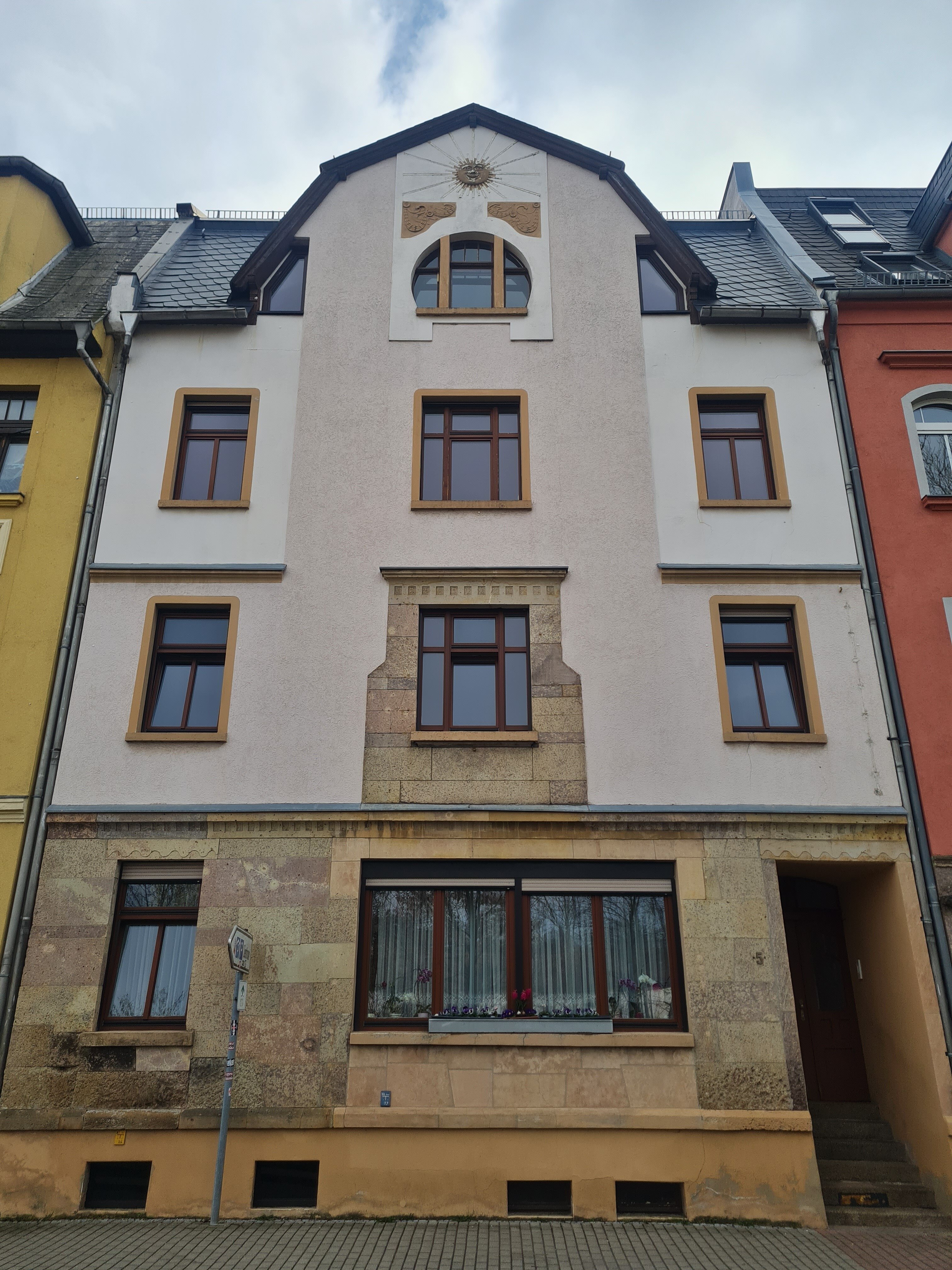 Wohnung zur Miete 520 € 3 Zimmer 86 m²<br/>Wohnfläche 2.<br/>Geschoss Fabrikstr. 5 Crimmitschau Crimmitschau 08451