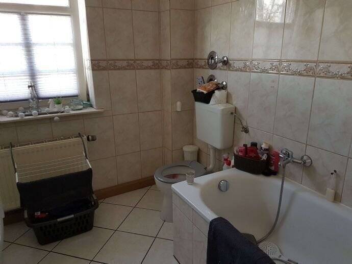Top renovierte 2 Zimmer, Küche, Badwohnung zu verkaufen – Gudensberg – Vorschaubild 3