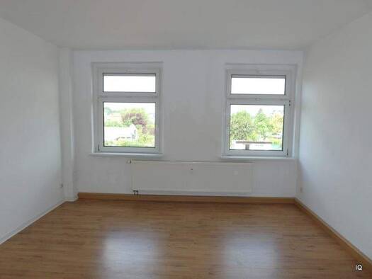 Wohnung zur Miete 480 € 3,5 Zimmer 70 m² 1. Geschoss Am Finkenberg 25 Weida Riesa 01587