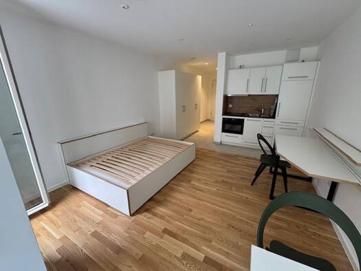 Terrassenwohnung zur Miete 756 € 35 m² 3 Geschosse frei ab sofort Paulistraße 1 Innenstadt Erlangen 91054