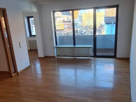 Wohnung zur Miete 800 € 3 Zimmer 90 m² 1. Geschoss frei ab sofort Homburg Homburg 66424