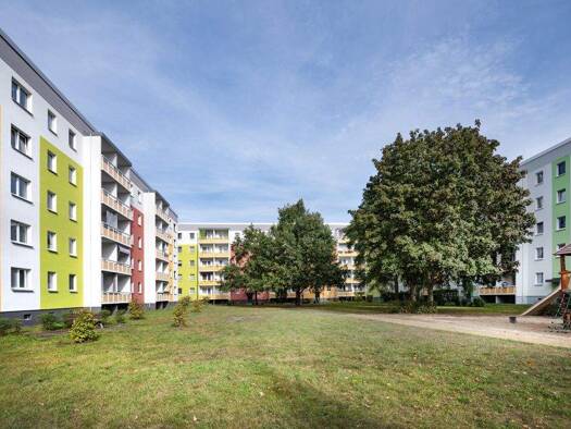 Wohnung zur Miete 389 € 3 Zimmer 62,3 m² 5. Geschoss frei ab 01.02.2026 Willi-Budich-Straße 37 Schmellwitz Cottbus 03044