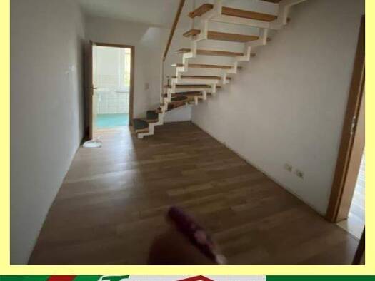 Wohnung zur Miete 465 € 3 Zimmer 78 m² 1. Geschoss frei ab 01.01.2026 Mittweida 09648