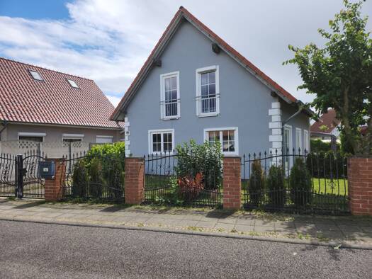 Einfamilienhaus zur Miete 2.150 € 6 Zimmer 175 m² 414 m² Grundstück frei ab sofort Isaak-Newton-Str. 5 in Brieselang OT Zeestow Brieselang Brieselang 14656