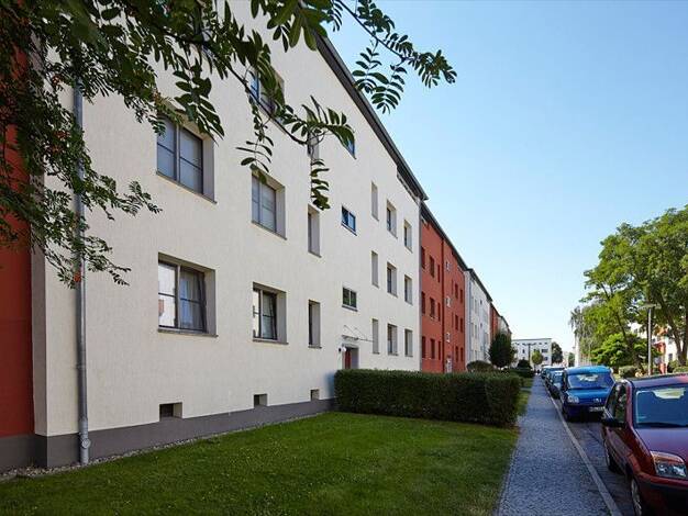 Wohnung zur Miete 454 € 3,5 Zimmer 70,9 m² frei ab 04.09.2026 Luxemburgstr. 18 Cracau Magdeburg 39114