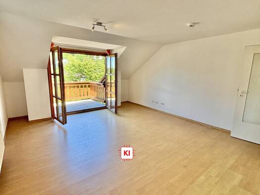 Wohnung zum Kauf 119.000 € 3 Zimmer 57 m² frei ab sofort Falkenstein Falkenstein 93167
