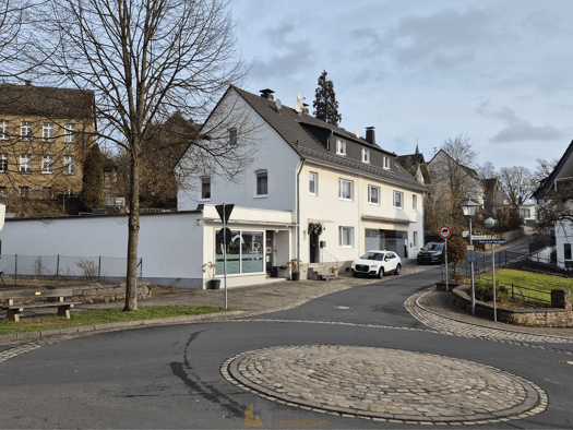 Gewerbeobjekt zum Kauf als Kapitalanlage geeignet 395.000 € 411 m² 897 m² Grundstück Ruppichteroth 53809