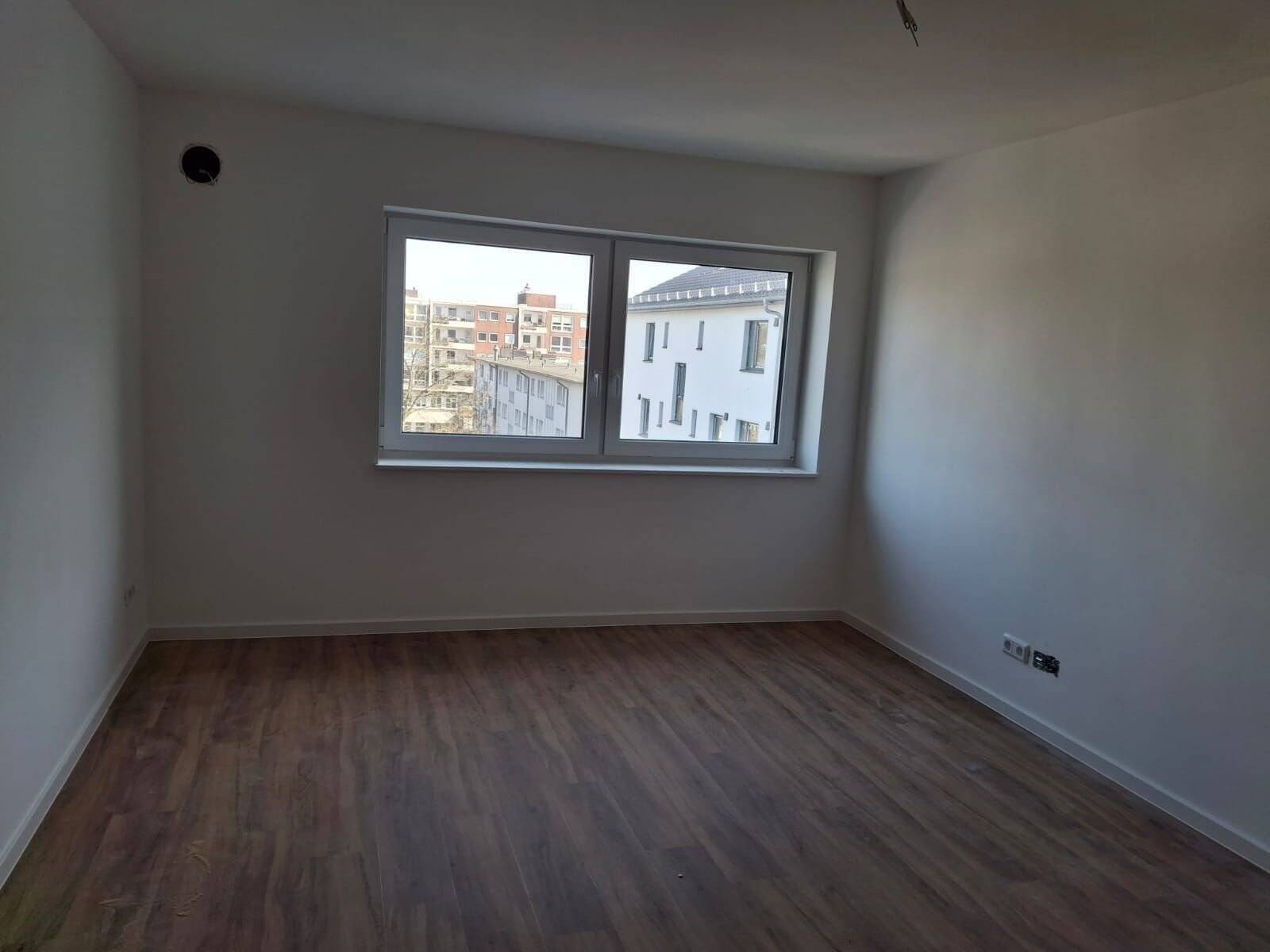 2 ZKDB in TOP Citylage im gemütlichen Dachgeschoß zu vermieten – Bgm.-Smidt-Str.49, 27568 Bremerhaven – Vorschaubild 5