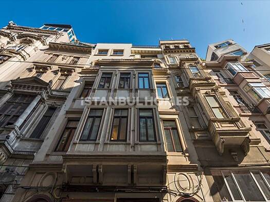 Ladenfläche zum Kauf 6.415.000 € 10 Zimmer 1.650 m² Verkaufsfläche Istanbul 34433