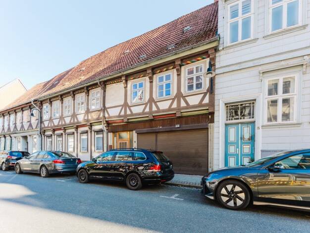 Mehrfamilienhaus zum Kauf als Kapitalanlage geeignet 598.000 € 491 m² 760 m² Grundstück Stadtgebiet Wolfenbüttel 38300