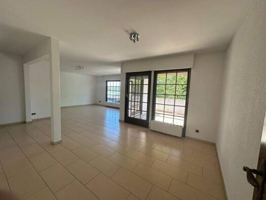 Stadthaus zur Miete 1.700 € 250 m² 540 m² Grundstück frei ab sofort Michelbach Aarbergen 65326