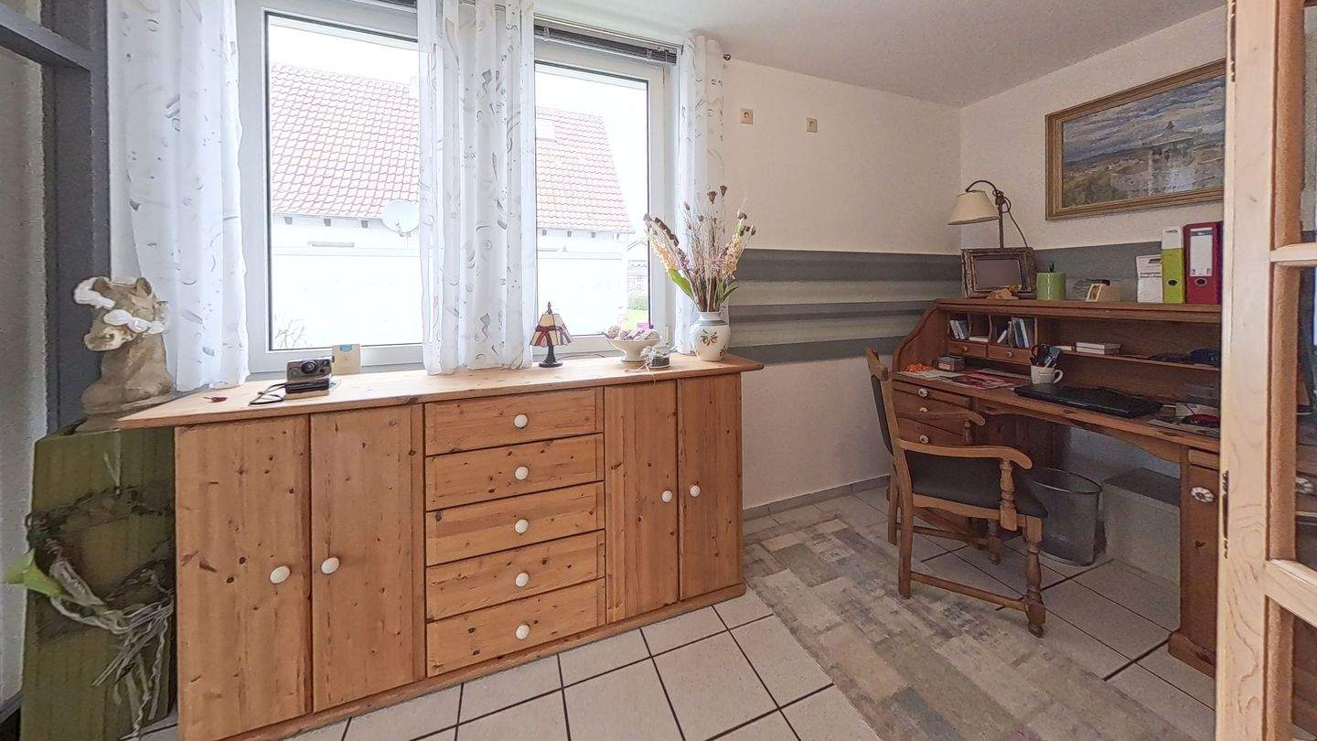 Immobilie in Lippstadt - Viel Platz für junges Gemüse.  - Bild 4