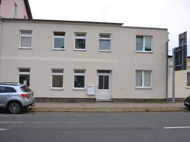 Wohnung zur Miete 400 € 3 Zimmer 71 m² Ernst-Thälmann-Straße 3 Krakow Krakow am See 18292