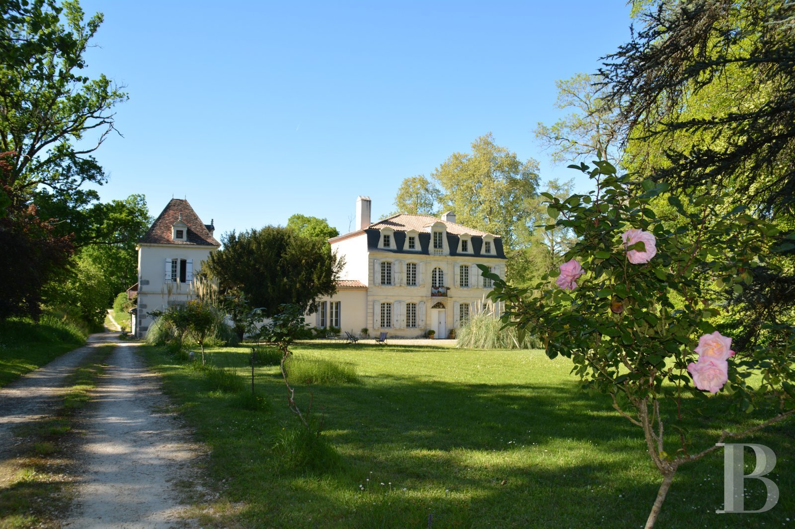 Schloss zum Kauf 883.000 € 15 Zimmer 608 m²<br/>Wohnfläche 41.215 m²<br/>Grundstück École primaire Scaliger-École maternelle Scaliger Agen 47000