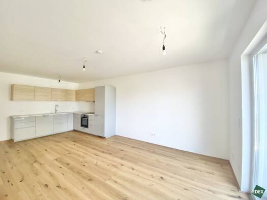 Terrassenwohnung zur Miete - Erstbezug 783 € 2 Zimmer 1. Geschoss frei ab sofort Wien 1220