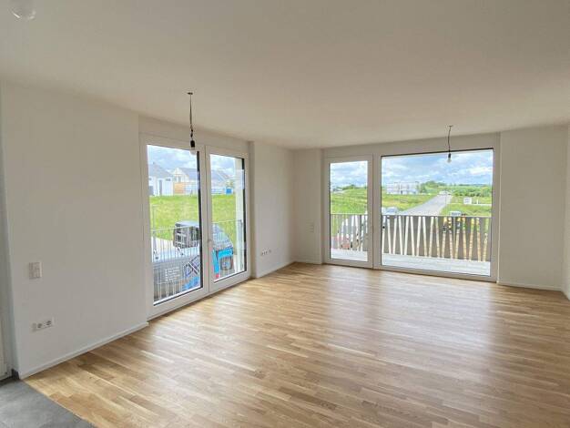 Wohnung zur Miete 1.121 € 2 Zimmer 84 m² 1. Geschoss frei ab sofort Rottenburg Rottenburg am Neckar 72108