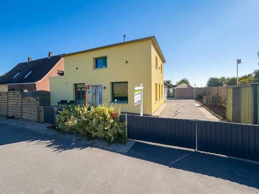Einfamilienhaus zum Kauf 169.900 € 9 Zimmer 150 m² 898 m² Grundstück Kronprinzenkoog 25709