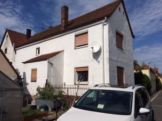 Einfamilienhaus zur Miete 950 € 3,5 Zimmer 100 m² 180 m² Grundstück frei ab sofort Hintere Gasse 5 Büchenbach Erlangen 91056
