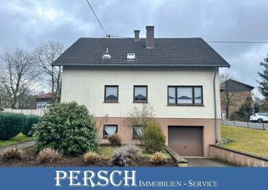 Einfamilienhaus zum Kauf 185.000 € 7 Zimmer 155 m² 653 m² Grundstück frei ab sofort Namborn Namborn 66640