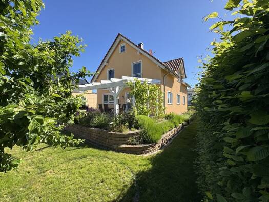 Einfamilienhaus zum Kauf 798.900 € 5,5 Zimmer 157 m² 985 m² Grundstück Taucha Taucha 04425