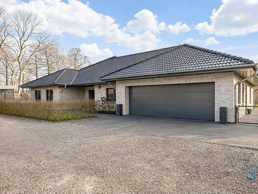 Bungalow zum Kauf 679.000 € 4 Zimmer 181 m² 1.000 m² Grundstück Meyn 24980