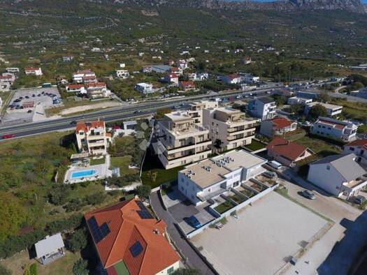 Wohnung zum Kauf 289.000 € 4 Zimmer 82 m² 2. Geschoss Kastel Luksic, Kastela Kaštel Lukšić