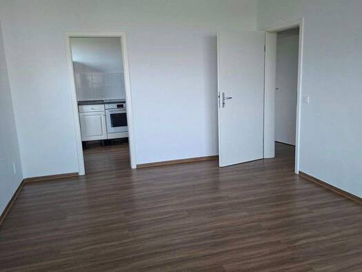 Wohnung zur Miete 1.050 € 3 Zimmer 77 m² Geschoss 10/12 Schillerstraße 11 Bischofsheim Maintal 63477
