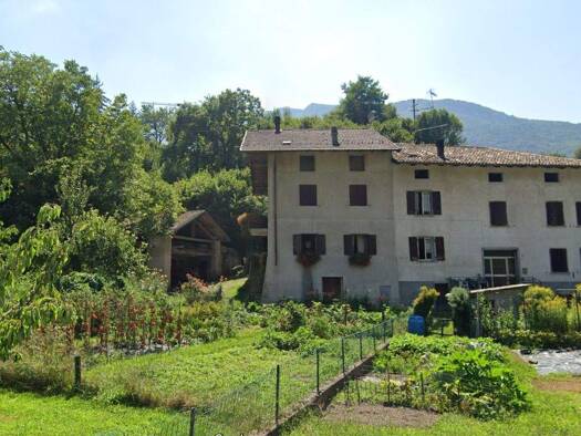 Reihenendhaus zum Kauf 300.000 € 5 Zimmer 267 m² 6.500 m² Grundstück frei ab sofort via san carlo 3 Drena