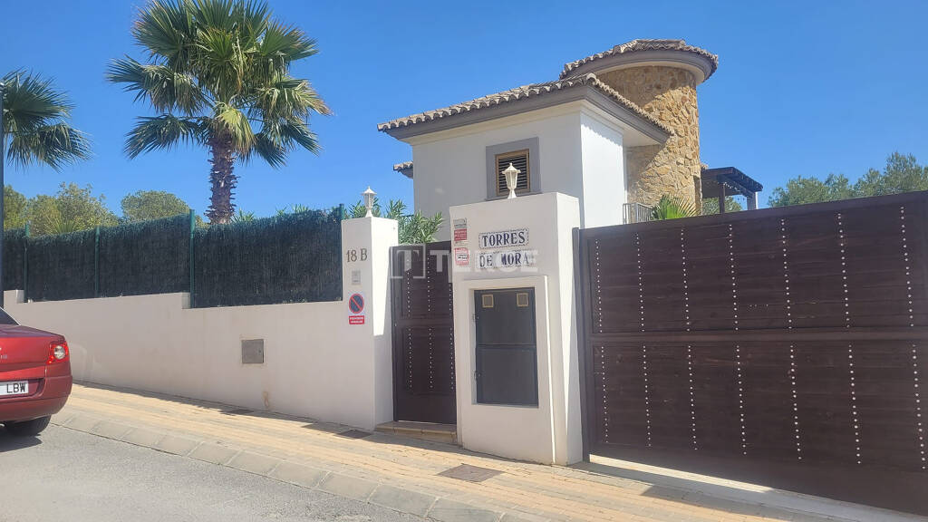 Einfamilienhaus zum Kauf 625.000 € 4 Zimmer 180 m² 927 m² Grundstück Alicante 03509
