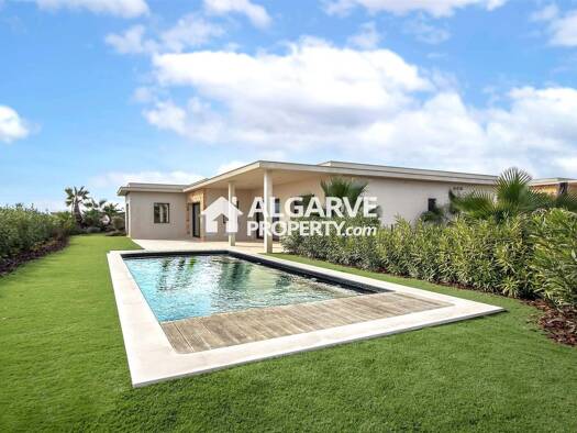 Haus zum Kauf 3.300.000 € 545 m² 1.046 m² Grundstück Montenegro 8005