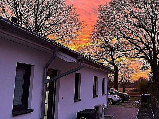 Bungalow zum Kauf provisionsfrei 450.000 € 5 Zimmer 113 m² 885 m² Grundstück frei ab sofort Marlower Str. Wöpkendorf Dettmannsdorf 18334