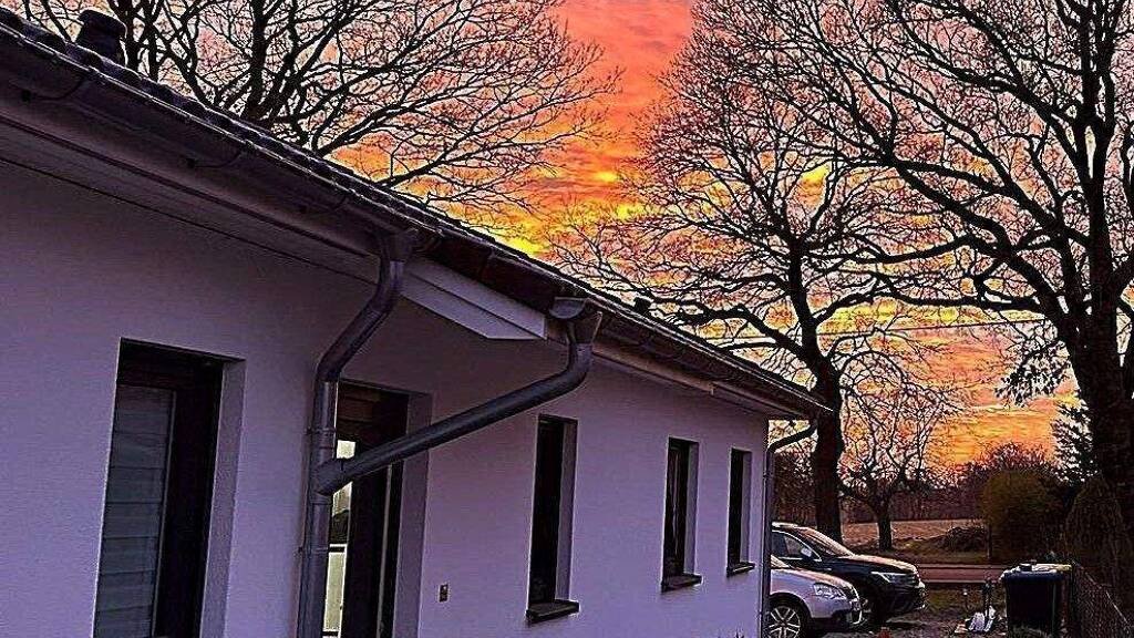 Bungalow zum Kauf provisionsfrei 450.000 € 5 Zimmer 113 m² 885 m² Grundstück frei ab sofort Marlower Str. Wöpkendorf Dettmannsdorf 18334